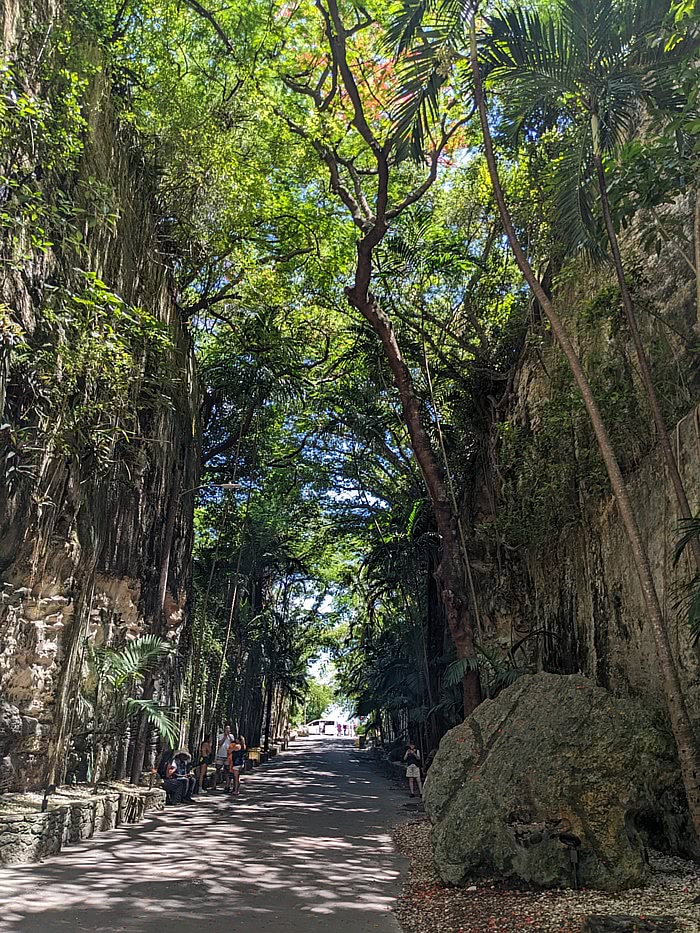 queen's staircase